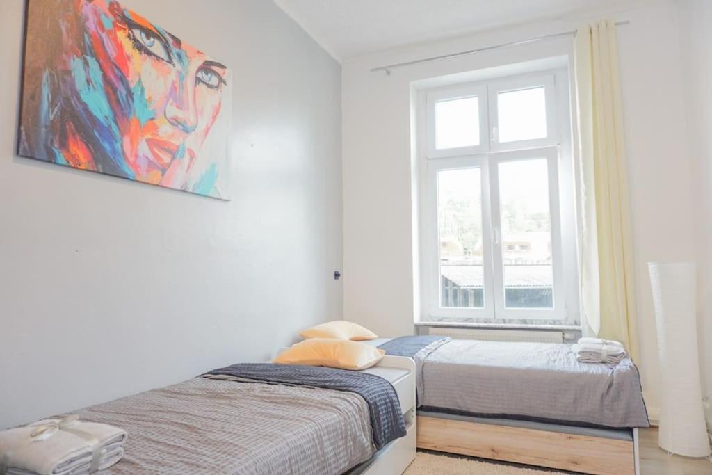 Apartment In Wuppertal - Charmante 3-Zimmer-Oase Mit Kamin Und Badewanne Kültér fotó