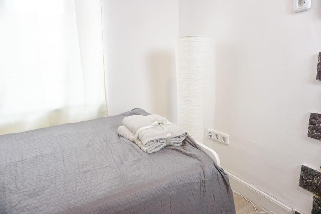 Apartment In Wuppertal - Charmante 3-Zimmer-Oase Mit Kamin Und Badewanne Kültér fotó